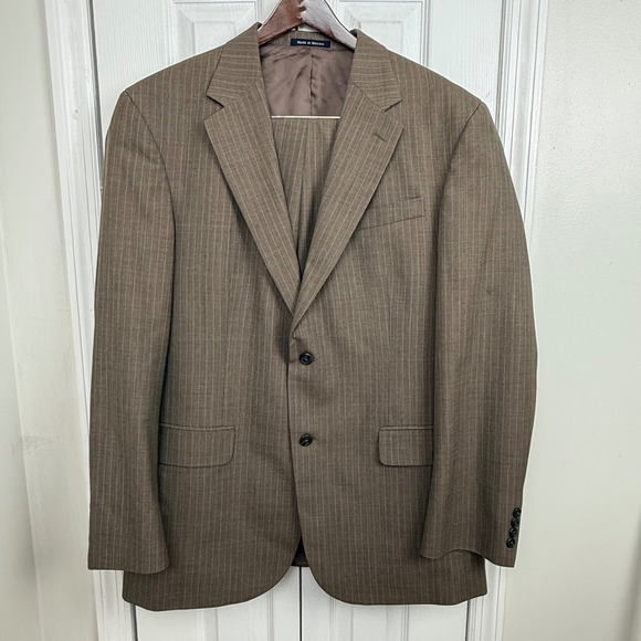 Lands' End 100% Wool Brown Pinstripe Suit‎ 2 Piece Jacket 43L Pants 38L Classic